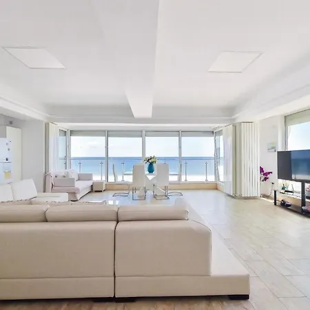 Sea View Penthouse Daire