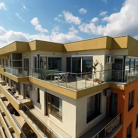 Daire Sea View Penthouse